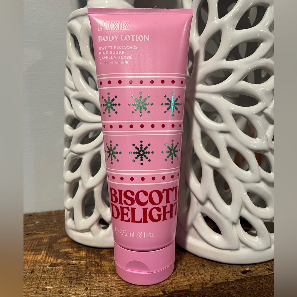 New! VS PINK!